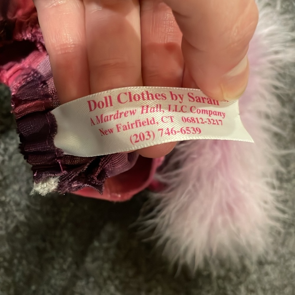 Like new complete doll outfit (fits American Girl dolls) - Picture 6 of 6